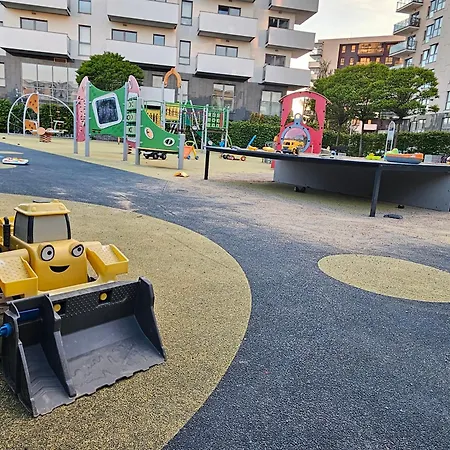 View -16pietro, Parking Podziemny, Widok Na I Morze *