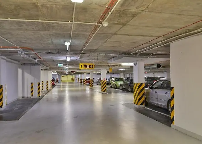 View -16pietro, Parking Podziemny, Widok Na I Morze *