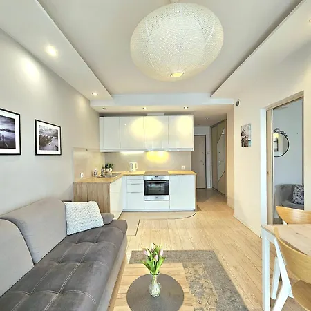 View -16pietro, Parking Podziemny, Widok Na I Morze *